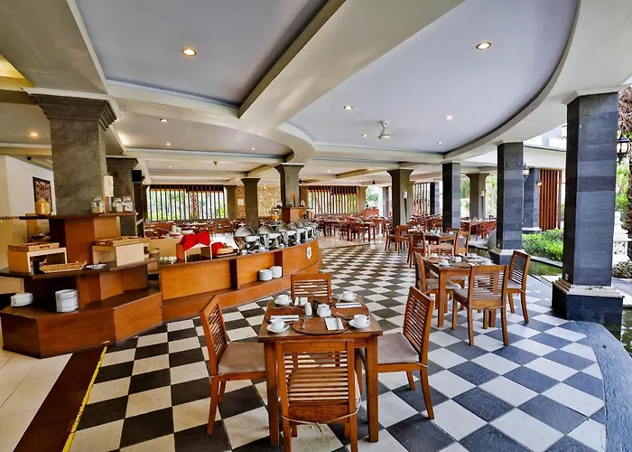 Puri Saron 4*