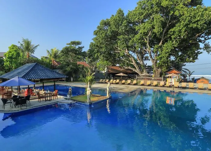 Hotel Puri Saron 4*