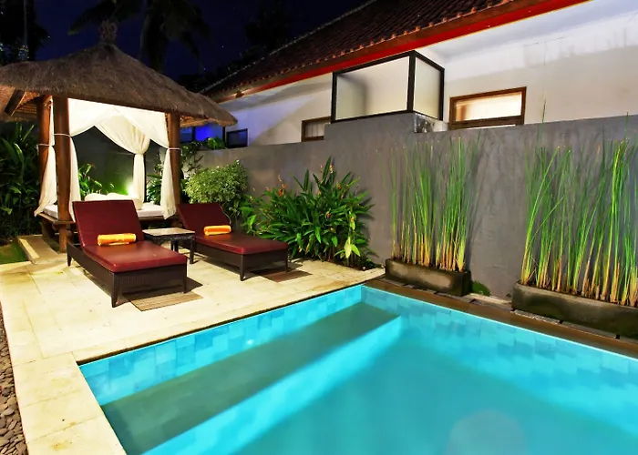 Hotel Puri Saron 4*